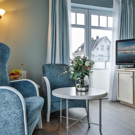 ホテル Sylthotel Raffelhueschen Garni