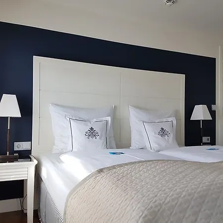 Sylthotel Raffelhueschen Garni 4*