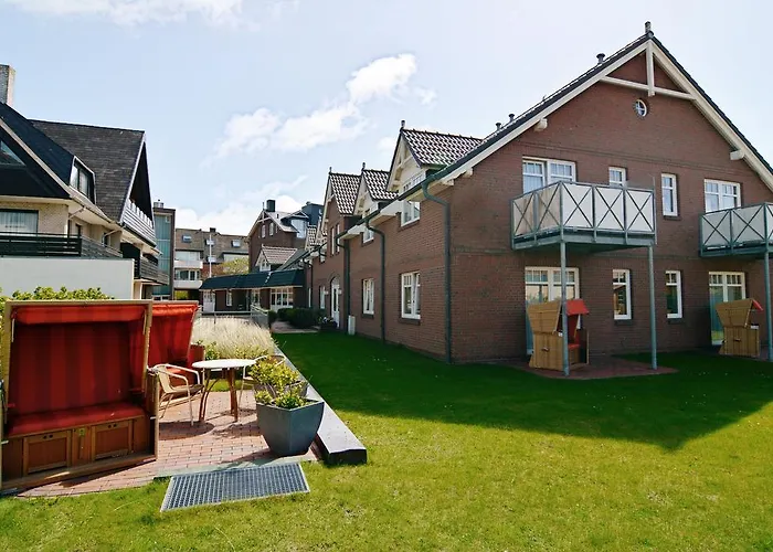 מלון Sylthotel Raffelhueschen Garni 4*