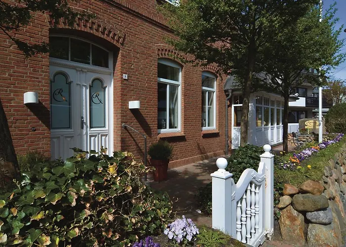 Sylthotel Raffelhüschen Garni Hotel